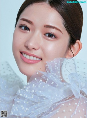 Sayuri Matsumura 松村沙友理, MAQUIA マキア Magazine 2022.04