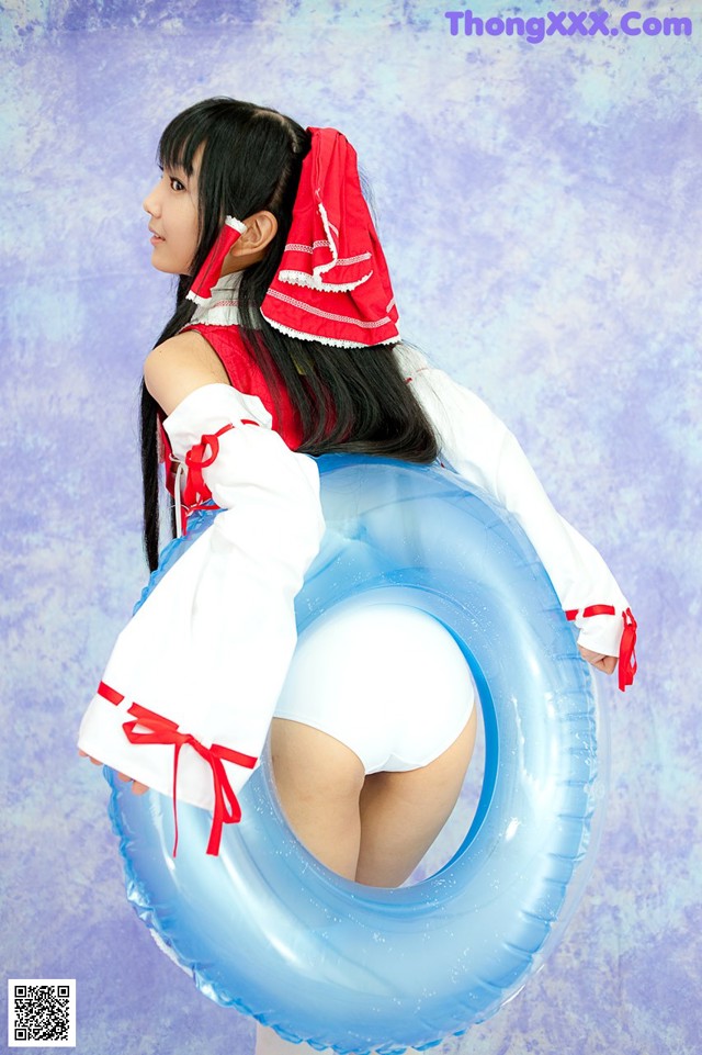 Reimu Hakure - Bigdesi Sex Gif No.6acb24