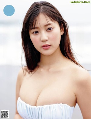 Yuna Kono 光野有菜, FRIDAY 2021.06.18 (フライデー 2021年6月18日号)