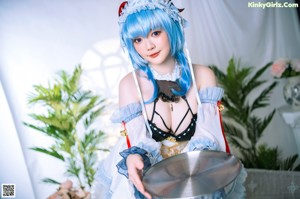 Cosplay Ying Tze 甘雨 Ganyu Maid